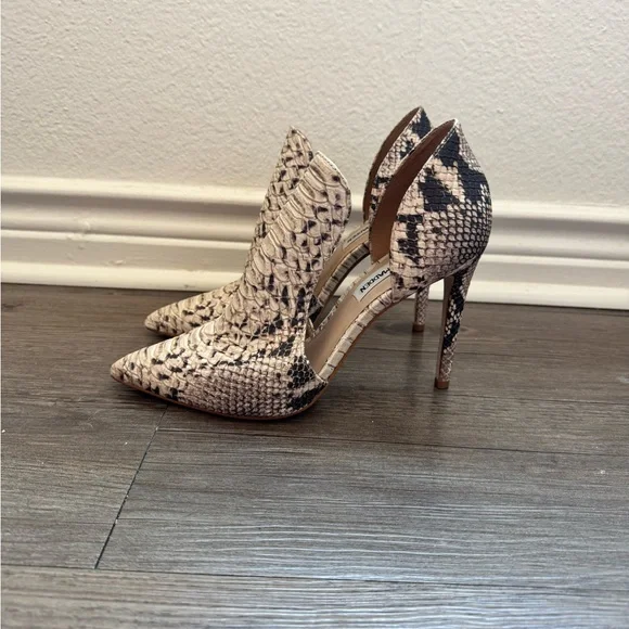 Steve Madden Dolly - Picture 4 of 7